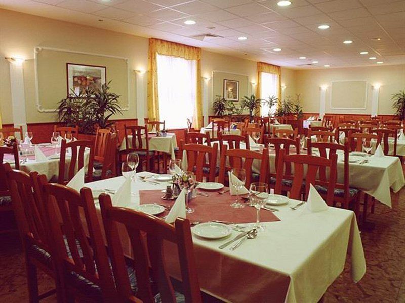 Hotel Ventura Budapest Restaurant photo